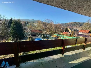 Pronájem bytu 2+1 56 m² Promenáda, Horní Maršov