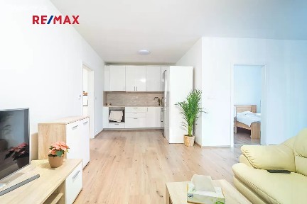 Pronájem bytu 3+kk 75 m² Viktora Olivy, Nové Strašecí