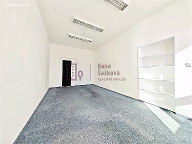 Pronájem kanceláře 22 m² Pravdova, Jindřichův Hradec - Jindřichův Hradec II