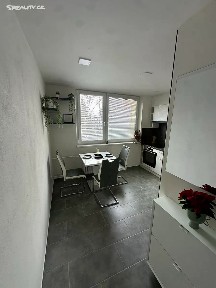 Pronájem bytu 1+1 33 m² Mozartova, Prostějov