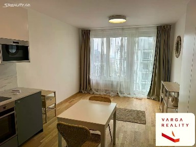 Praha, Praha 9, Vysočany, Smržových, 12