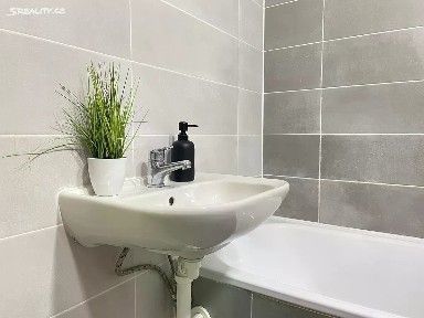 Pronájem bytu 2+1 50 m² Podkrušnohorská, Litvínov - Horní Litvínov