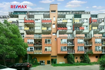 Praha, Praha 9, Vysočany, Pod Harfou, 62