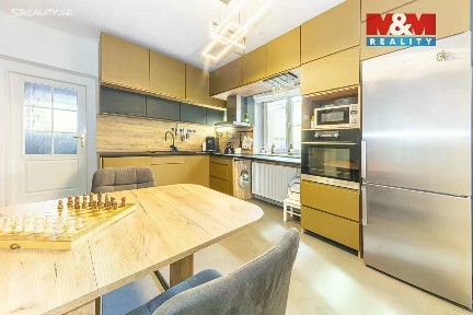 Prodej rodinného domu 78 m², pozemek 539 m² 9. května, Červené Pečky