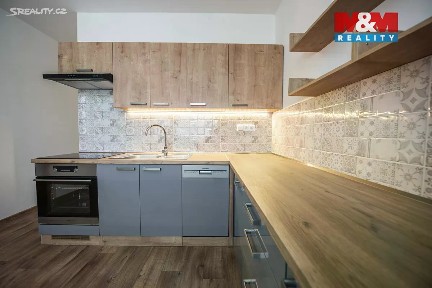 Hradec Králové, Nový Hradec Králové, Jana Masaryka, 19