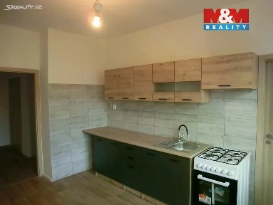 Pronájem bytu 2+1 79 m² náměstí Svaté Hedviky, Opava - Předměstí