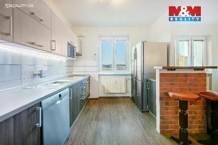 Pronájem bytu 3+kk 78 m² Osvračín