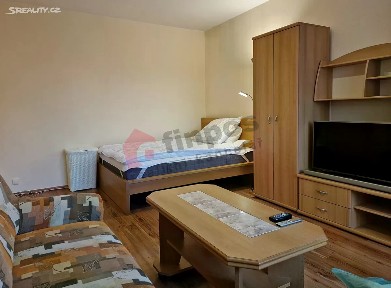 Pronájem bytu 1+1 37 m² Bratří Čapků, Jihlava