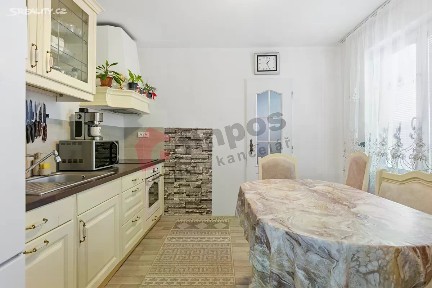 Prodej bytu 3+kk 80 m² Vlastějovice