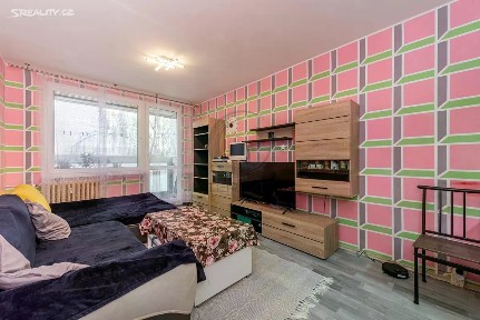 Praha, Praha 9, Prosek, Lovosická