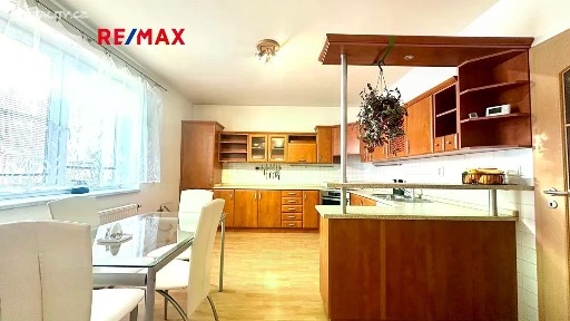 Pronájem bytu 3+1 83 m² U Selkova, Černá Hora