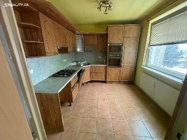 Prodej bytu 4+1 81 m² Atletická, Sokolov