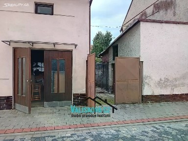 Prodej rodinného domu 90 m², pozemek 188 m²