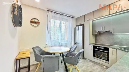 Prodej bytu 3+1 69 m² Tkalcovská, Jirkov