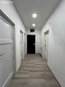 Pronájem bytu 2+1 60 m² Rohatec