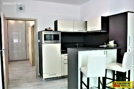 Pronájem bytu 1+kk 28 m² Blansko
