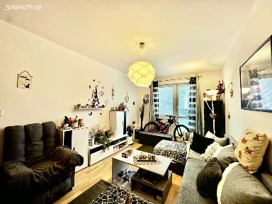 Prodej bytu 2+1 55 m² Komenského, Milovice - Mladá