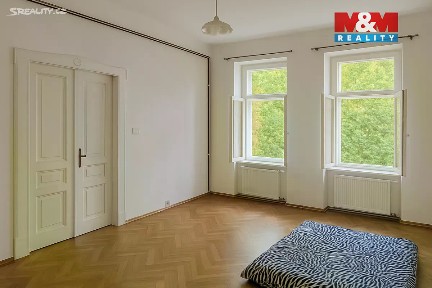 Pronájem bytu 2+1 92 m² Palackého sady, Písek - Vnitřní Město