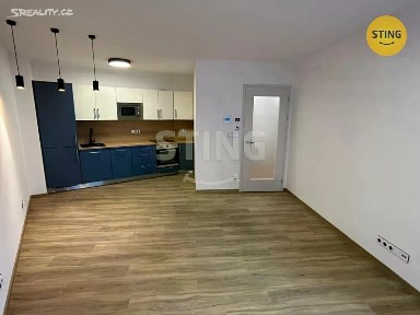 Pardubice, Bílé Předměstí, Husova