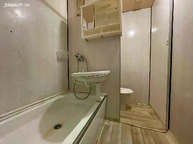 Pronájem bytu 1+1 36 m² Školní pěšina, Chomutov