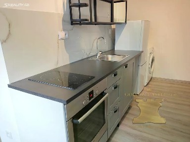 Pronájem bytu 1+1 35 m² Svépomoc, Sezimovo Ústí