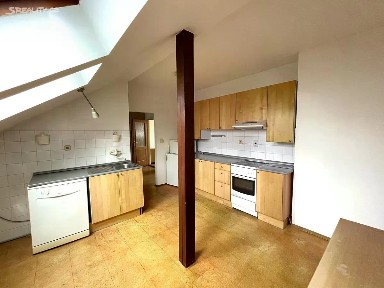 Pronájem bytu 2+1 77 m² Havlíčkova, Tábor