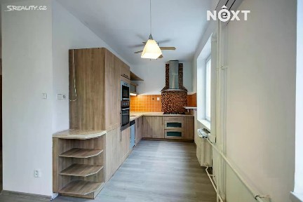 Most, M. G. Dobnera, 5