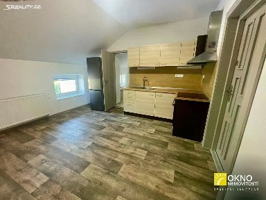 Pronájem bytu 1+1 40 m² Zámecká, Letovice