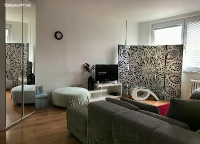 Praha, Praha 5, Hlubočepy, Renoirova