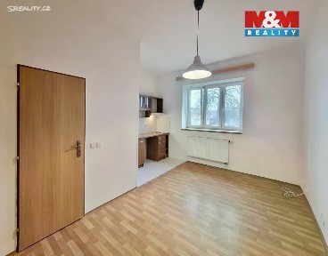 Pronájem bytu 1+1 28 m² Hradecká, Předměřice nad Labem