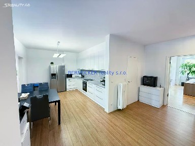 Pronájem kanceláře 135 m² třída Karla IV., Hradec Králové