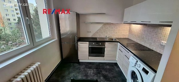 Pronájem bytu 1+1 32 m² Jarní, Vyškov - Vyškov-Předměstí