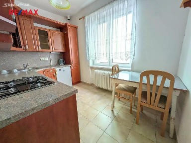 Pronájem bytu 2+1 55 m² Riegrova, Jihlava