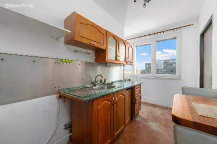 Prodej bytu 3+1 61 m² Jiřího Tomana, Pardubice - Polabiny