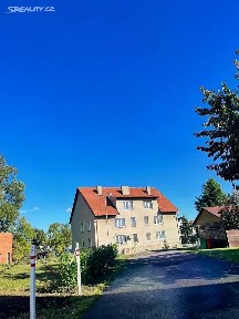 Pronájem bytu 1+kk 26 m² Spomyšl