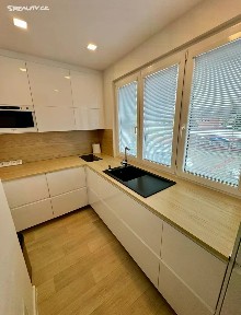 Pronájem bytu 2+1 58 m² Obránců míru, Most