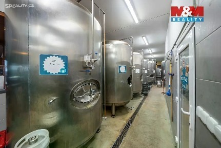 Prodej obchodního prostoru 600 m² Olomouc - Nemilany