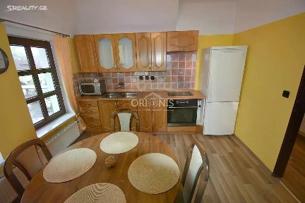 Pronájem bytu 2+1 63 m² Zborovská, Chomutov