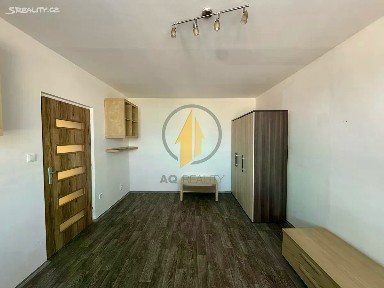 Pronájem bytu 1+1 36 m² Přátelství, Jičín - Nové Město