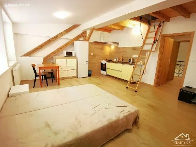 Pronájem bytu 2+kk 63 m² Havlíčkova, Jihlava