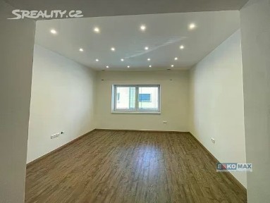 Pronájem bytu 2+kk 70 m² Šilingrova, Břeclav