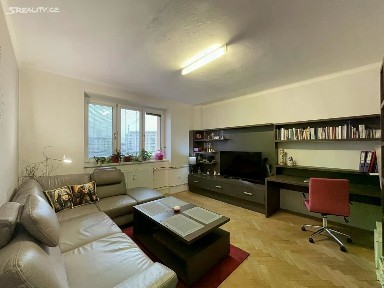 Olomouc, Hodolany, Masarykova třída, 58