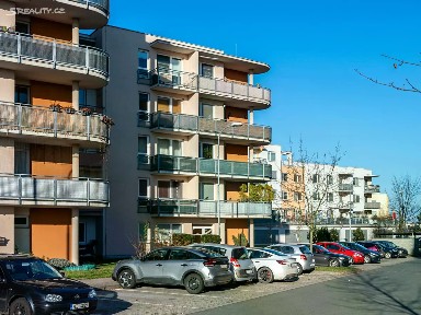 Prodej bytu 2+kk 49 m² Jozefa Gabčíka, Pardubice - Trnová