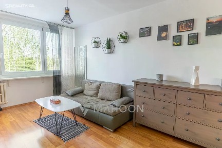 Prodej bytu 2+kk 40 m² Pujmanové, Praha - Podolí