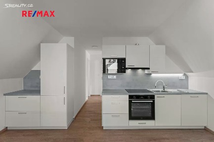 Prodej bytu 3+kk 61 m² Pražská, Řevnice