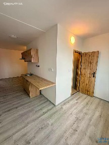 Pronájem bytu 2+1 61 m² Kamenná, Chomutov