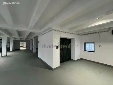 Pronájem skladového prostoru 200 m² U Dolního Skrýchova, Jindřichův Hradec - Jindřichův Hradec II