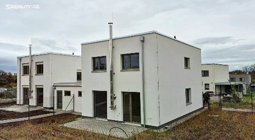 Prodej rodinného domu 142 m², pozemek 533 m²