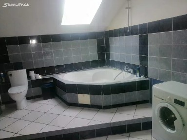 Pronájem bytu pokoje 15 m² Nádražní, Sokolov
