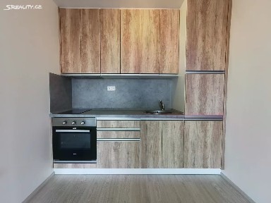 Pronájem bytu 1+kk 43 m² Pálavská, Kolín - Kolín V